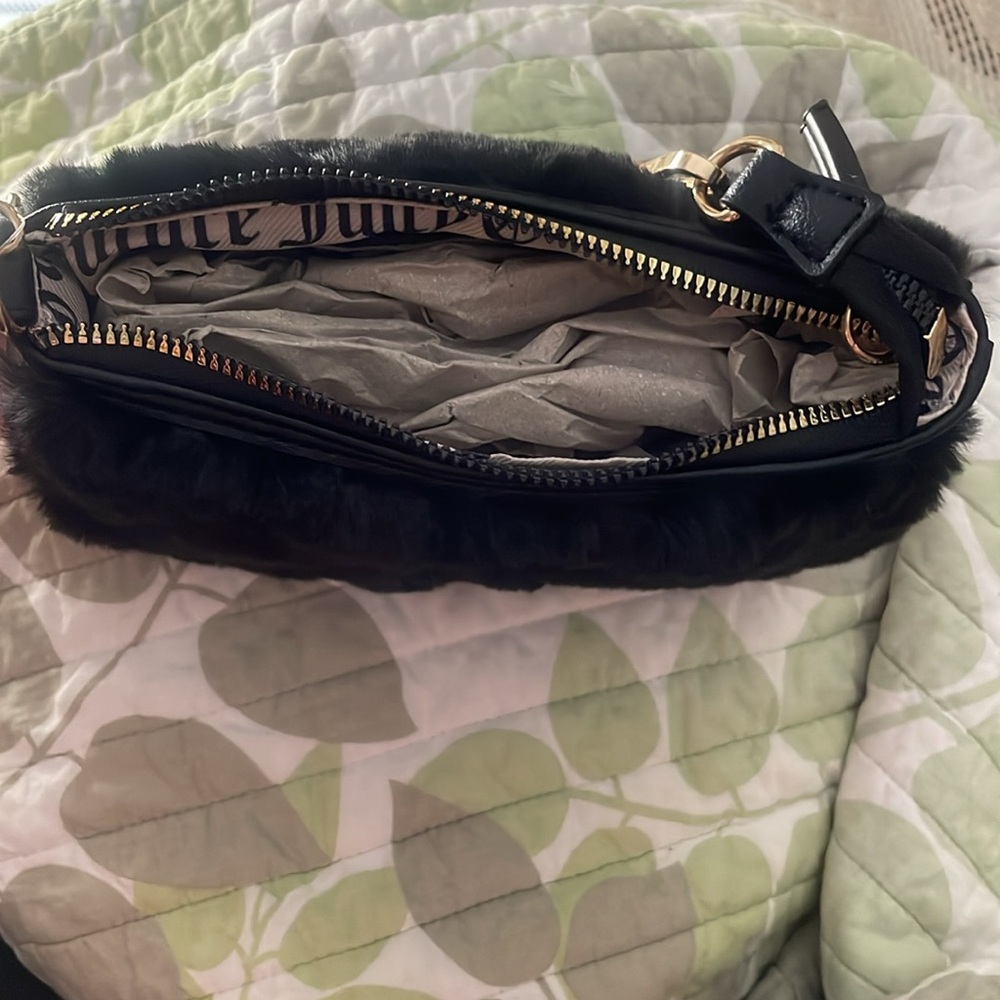 COPY - Juicy Couture Black Faux Fur Clutch with Gold Chain - Picture 2 of 2